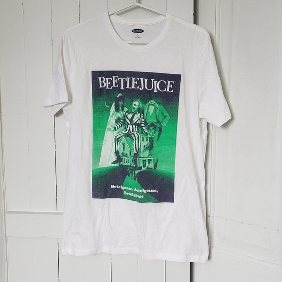 ⚘2 for $16 Beetlejuice Graphic White Tee (Old Navy) - Picture 1 of 4